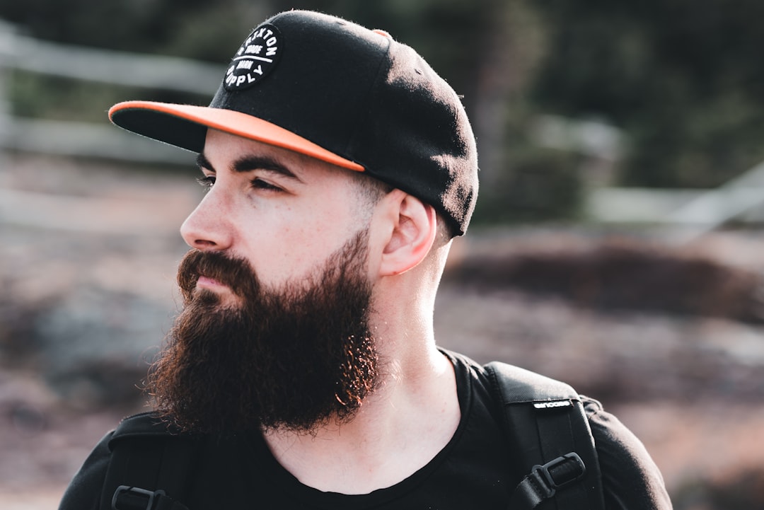 How to Choose the Right Beard Shampoo for Your Hair Type