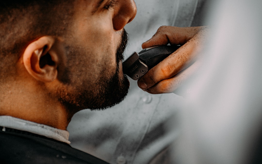 Exploring the Best Tools for Effective Beard Grooming at Home